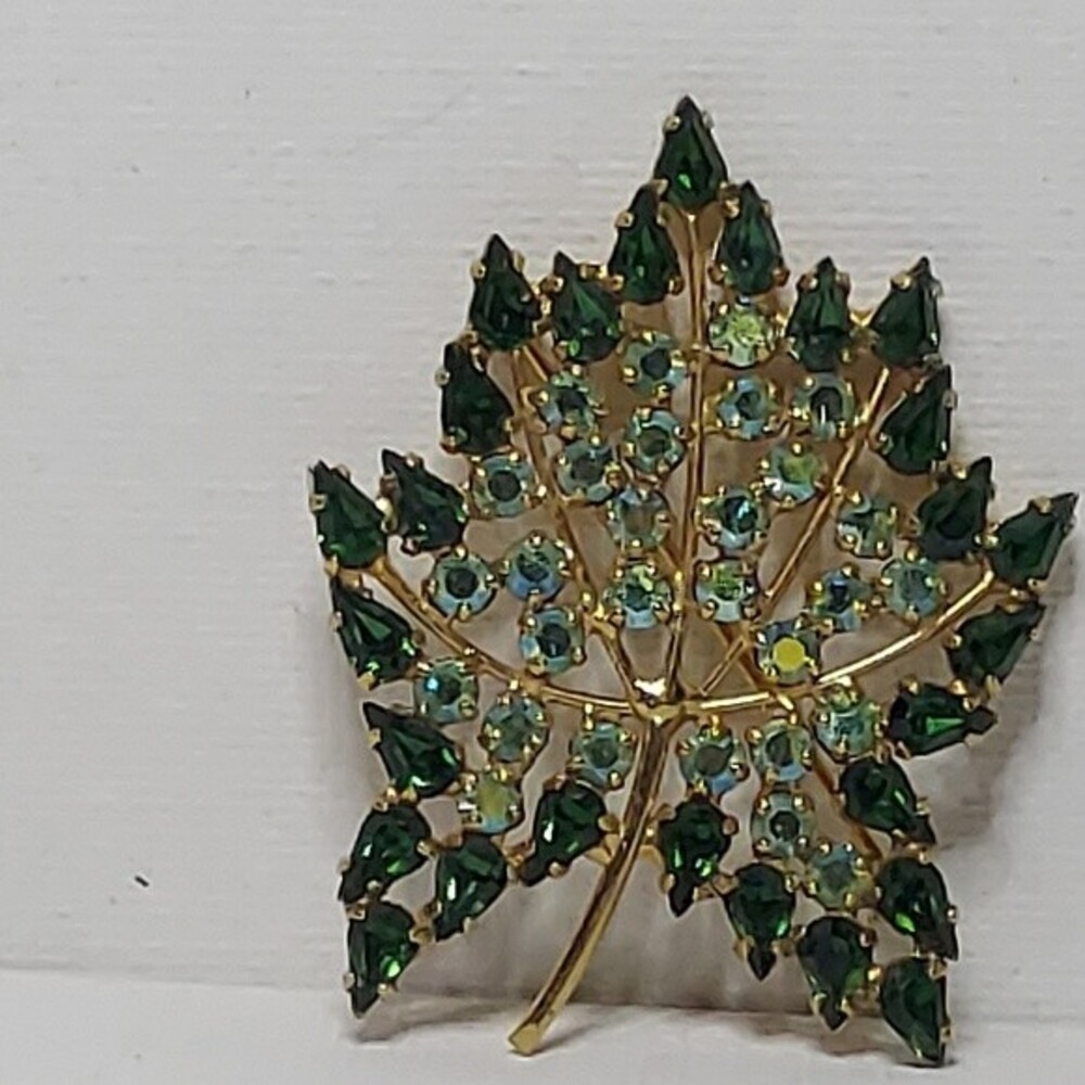 Leaf Pin Brooch Green Rhinestones 2" - Picture 5 of 6